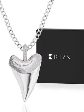 Stylish Stainless Steel Pendant Necklace for Men - 22" Waterproof Chain